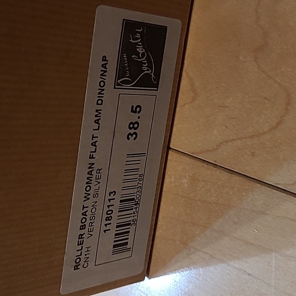 Christian Louboutin Spiky Silver Woman's Roller Boat flat shoe - Picture 12 of 16